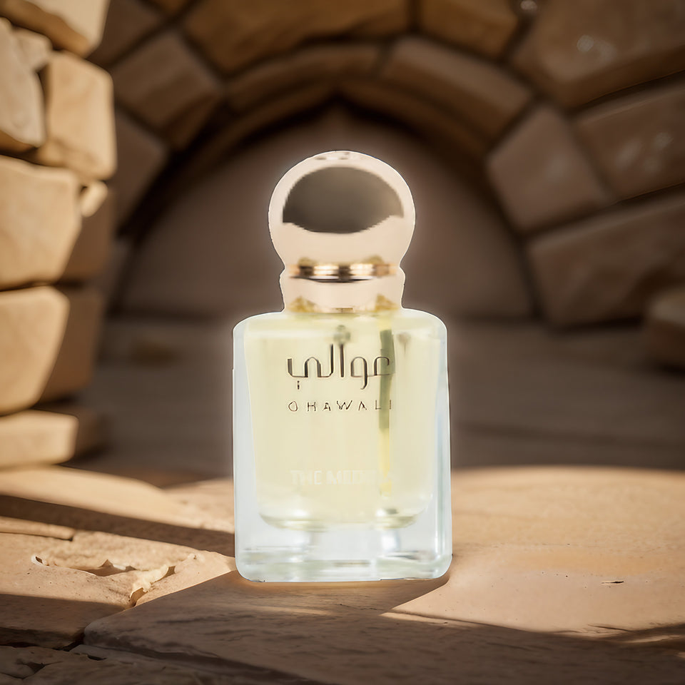 
                        
                          Load image into Gallery viewer, THE MEDINA PARFUME
                        
                      